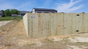 Dog Ear Stockade Wood Privacy Fence Baxter
