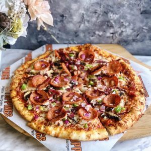 halal pizza