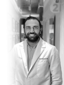 Face MD Fade Left 03 Dr Moubayed BLURRED NAME TAG BLACK WHITE 3 scaled Large