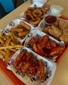 Crazy Mike's Wings 481454194 18314120605204561 9223229699931969510 n Large