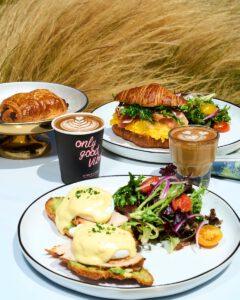 Le Café Plage Malibu 04 26 LeCafePlage 35